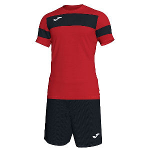 Equipacion jugger roja y negra, camiseta y pantalón para entrenamientos y torneos